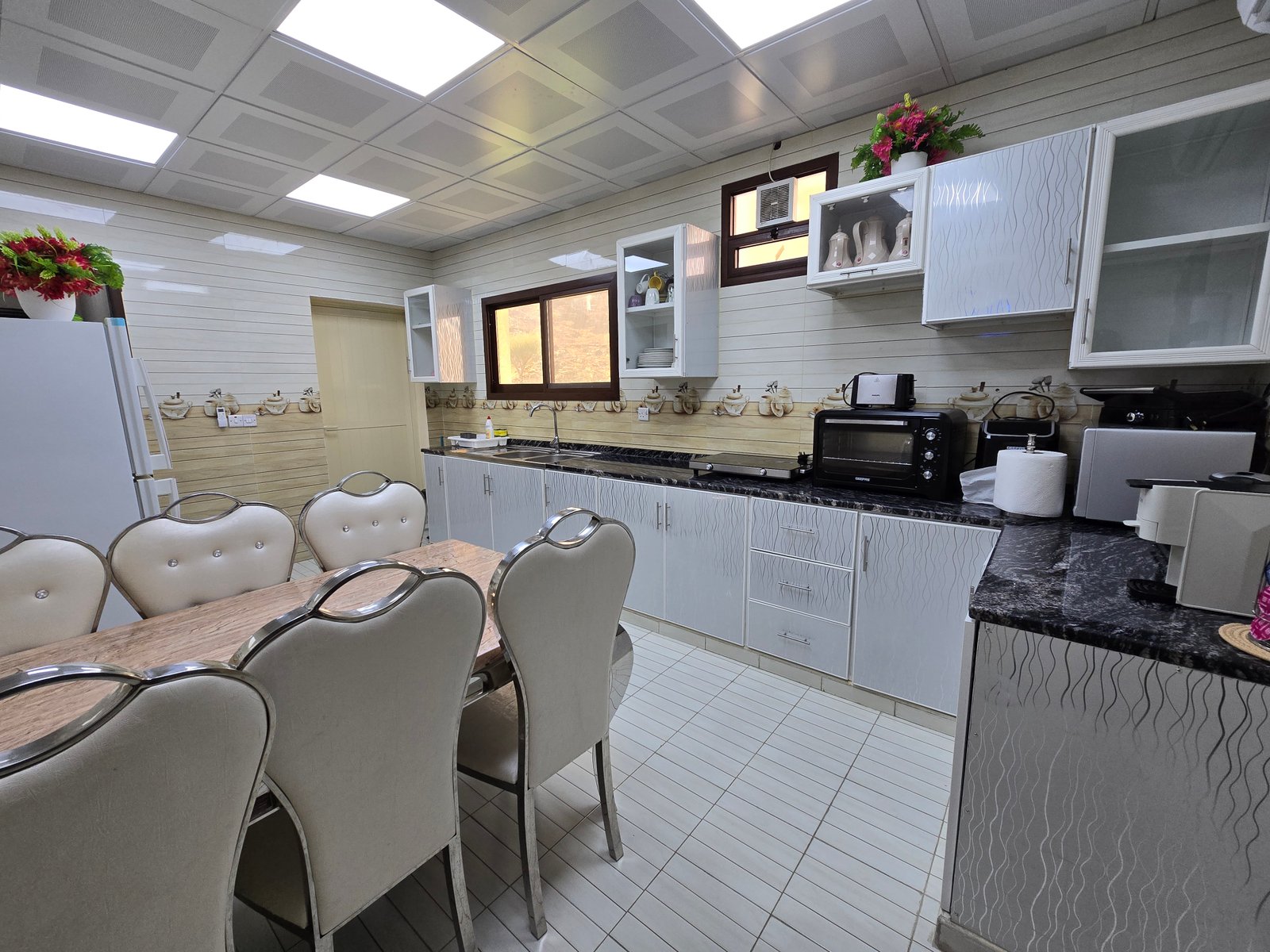 AL-Hara Farmhouse Fully Equipped Modern Kitchen