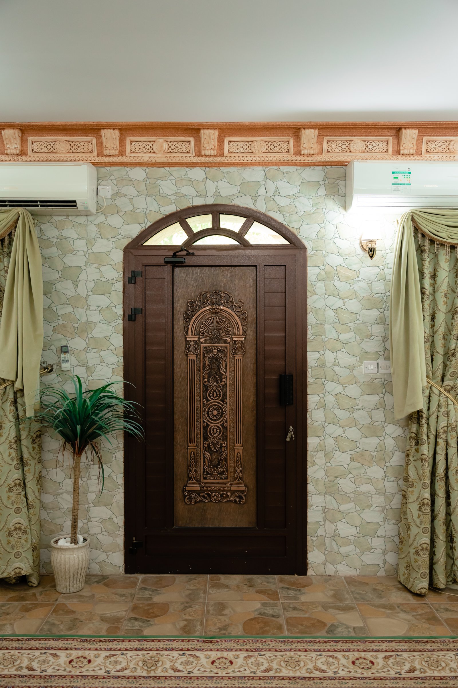 ALSALAM Farmhouse Traditional Architecture Details